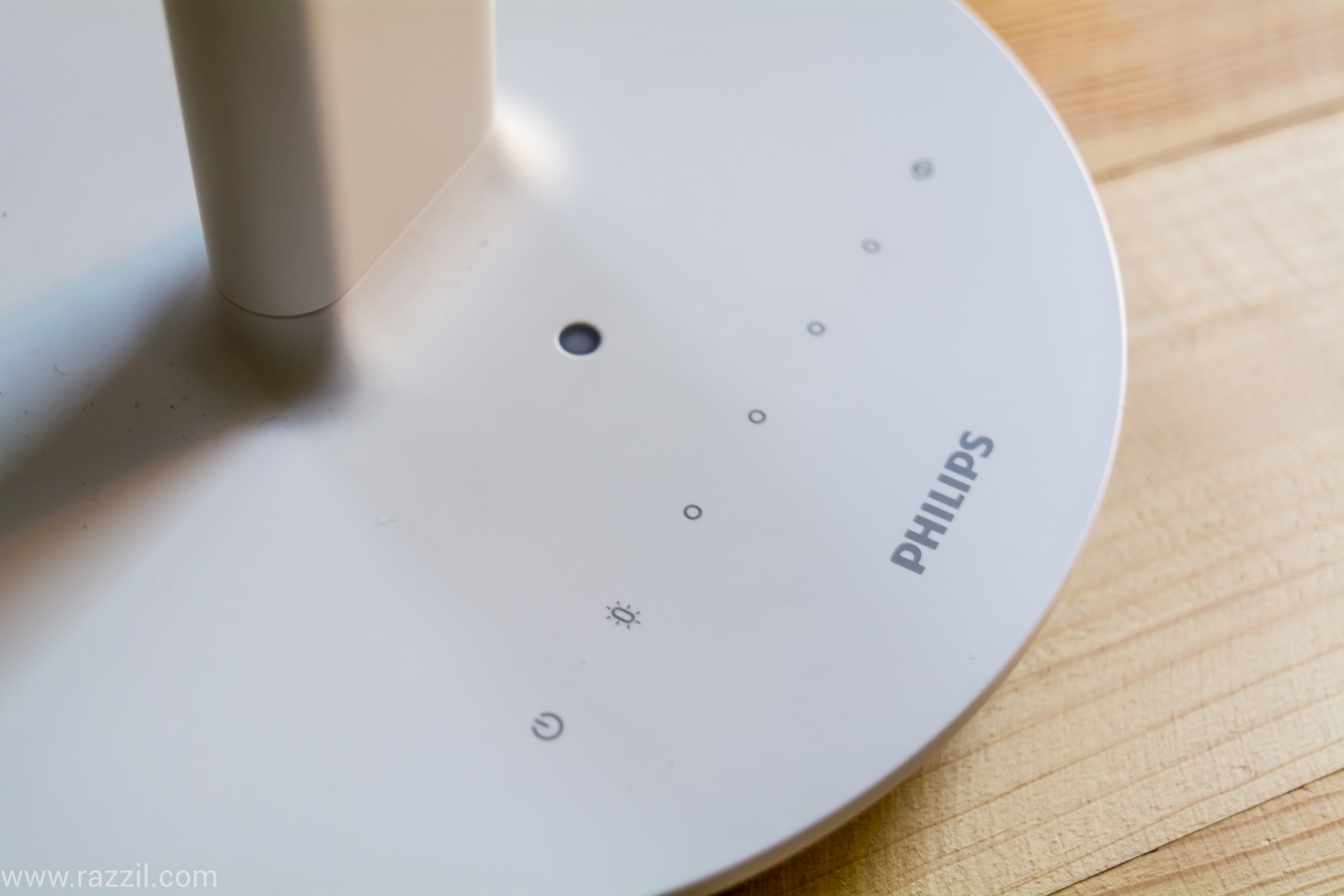 Xiaomi Philips Eyecare Smart Lamp 2 Review