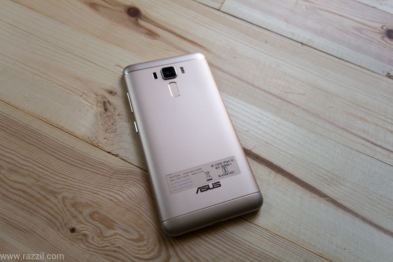 Asus ZenFone 3 Laser Review