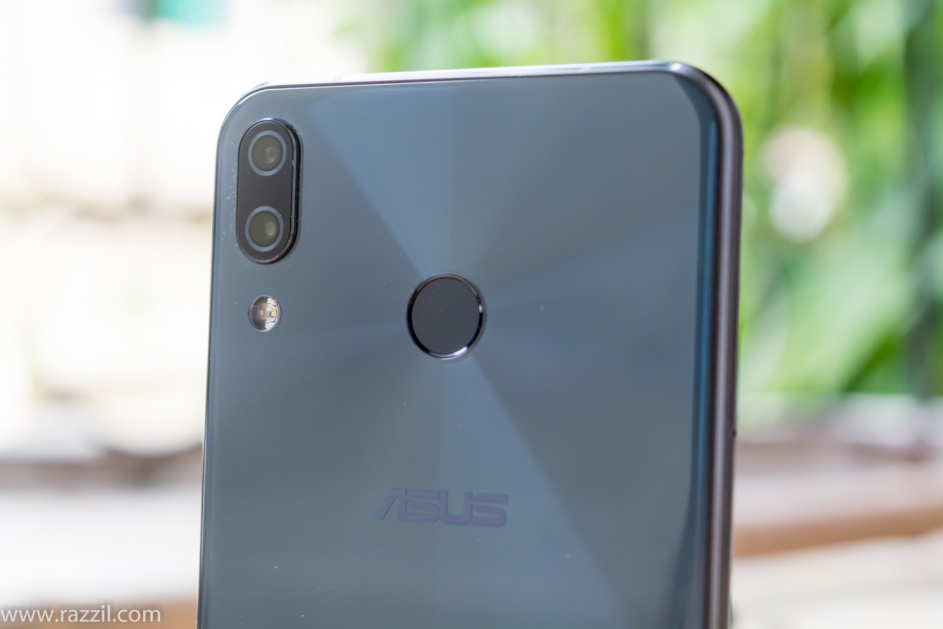 Asus ZenFone 5Z Review