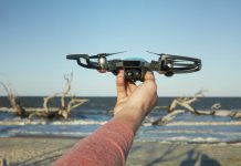 DJI Spark – Smallest Fun Camera Drone for Masses, Price $499 DJI Spark